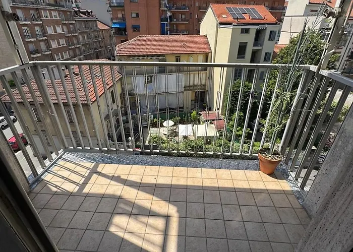 Apartment Trilocale Tra Natura, Metro E Life! Via Genova 229 Indirizzo Corretto *