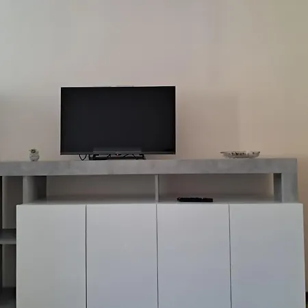 Trilocale Tra Natura, Metro E Life! Via Genova 229 Indirizzo Corretto